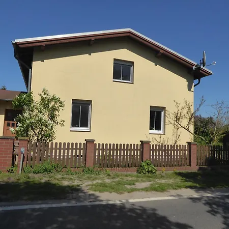 Land-ferienwohnung Mit Weitblick Im Ostseeland Privatunterkunft *
